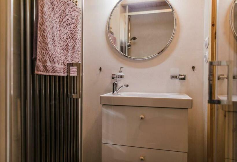 פנסיון Krasná Samota