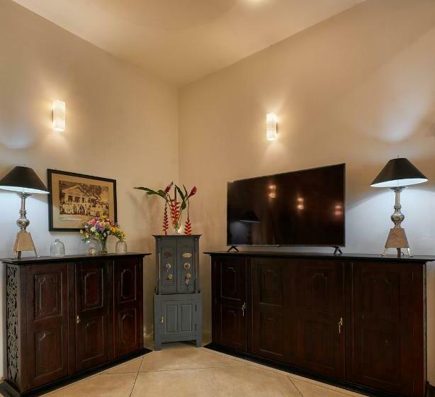 Пансион Villa The Divine