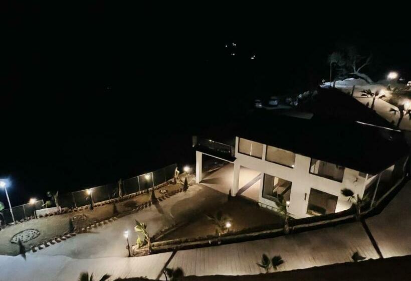 リゾートホテル Dandelion By The Hills