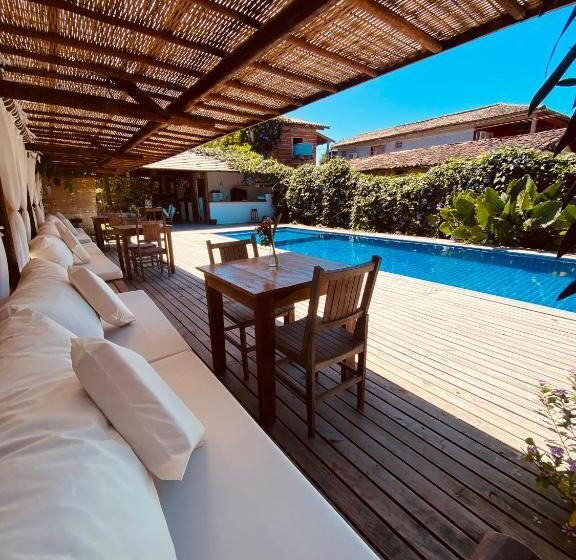 הוסטל Pousada Vila Dendê