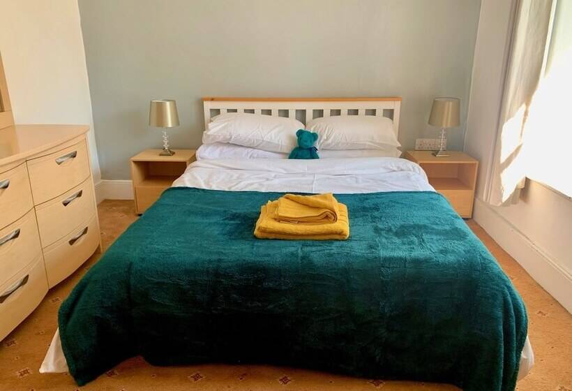 旅馆 The Horseshoe Inn