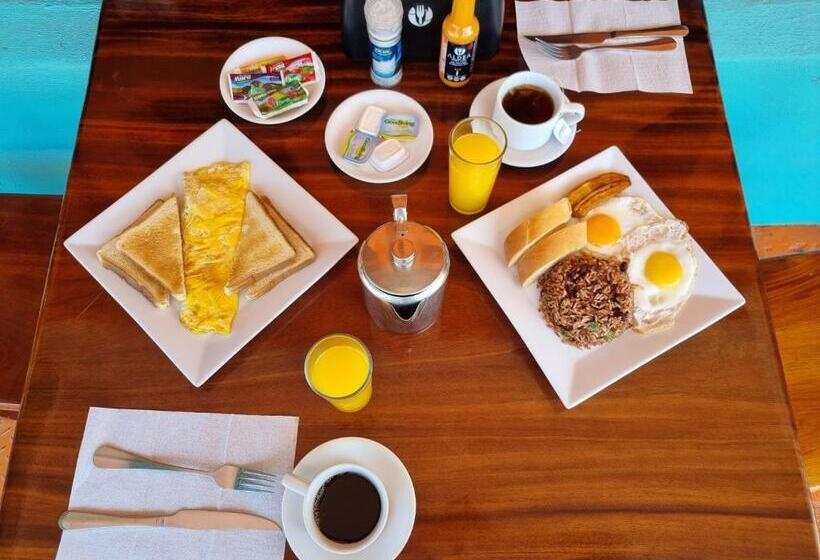 Aldea Chorotega Puntarenas