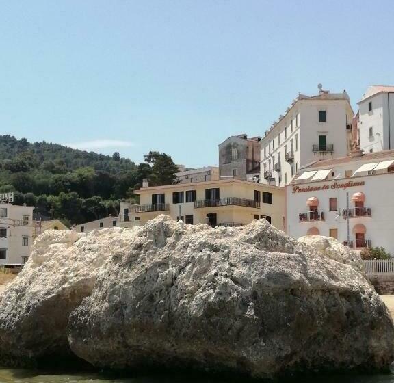 Amare Bed & Breakfast