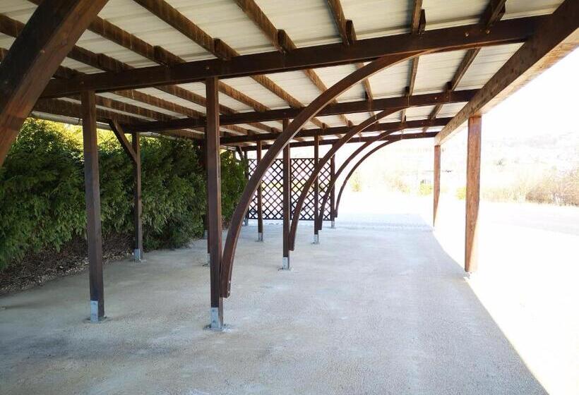 Aparthotel Goldener Hahn Apartments