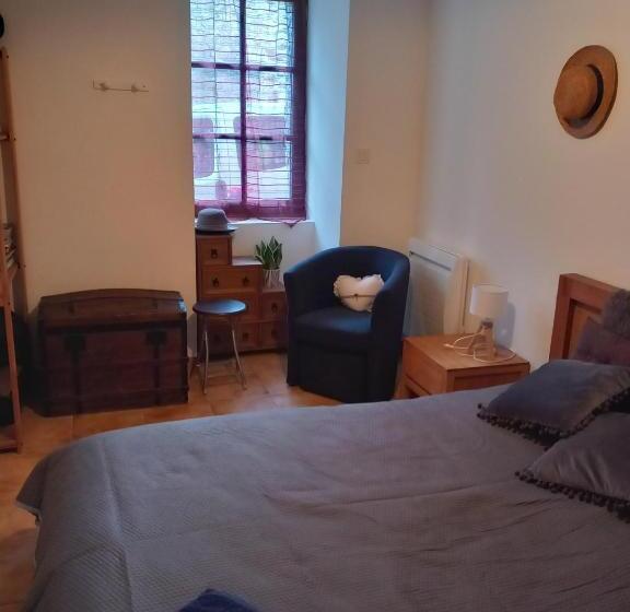 مبيت وإفطار Maison D Hote  Chez Marie  Sur Paimpont