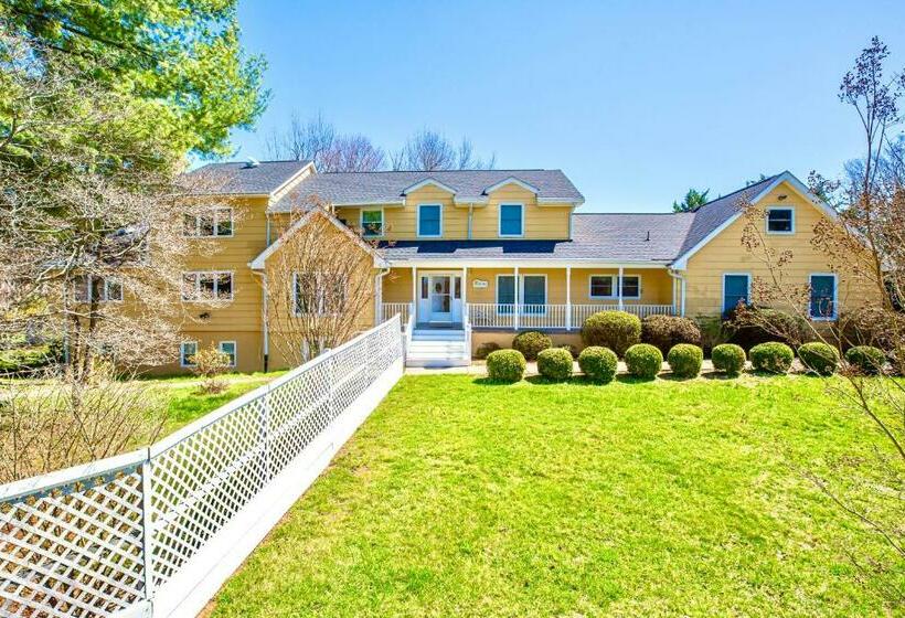 住宿加早餐  Purcellville Home