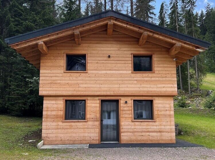 ホテル Chalet Queen