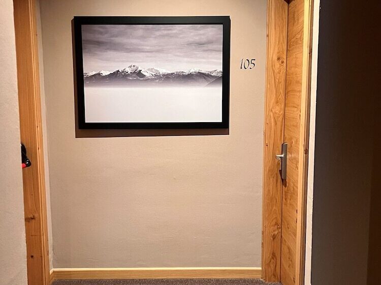 ホテル Chalet Queen