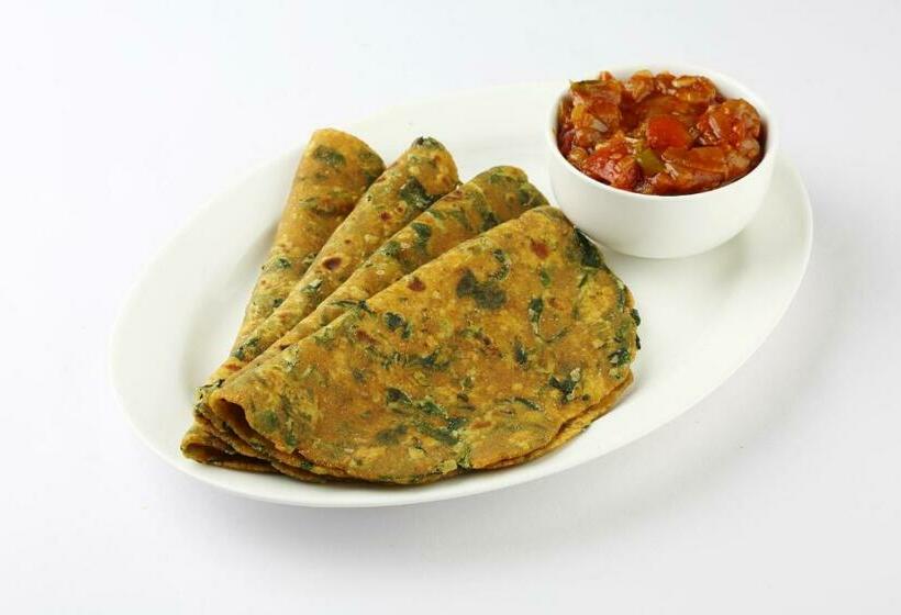 호텔 Collection O 85168 Tulsi Moti Khavdi