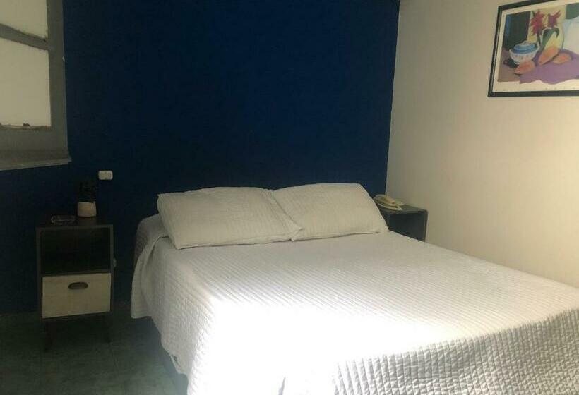 ホテル Comercio Playa