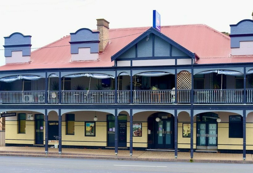 The Commercial Hotel Wallerawang