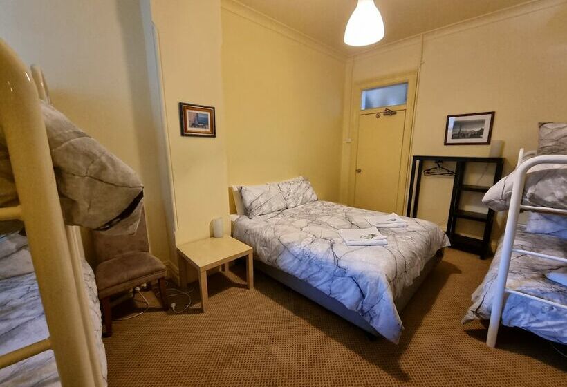 The Commercial Hotel Wallerawang