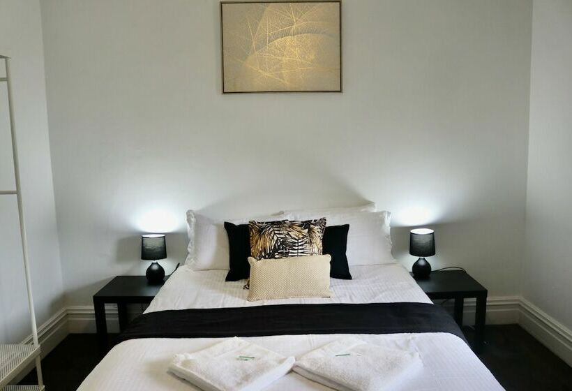 The Commercial Hotel Wallerawang