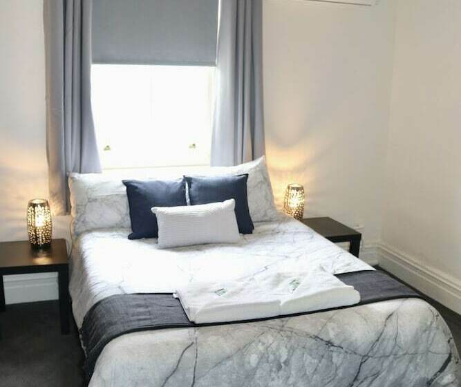 The Commercial Hotel Wallerawang