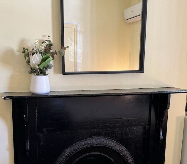 The Commercial Hotel Wallerawang