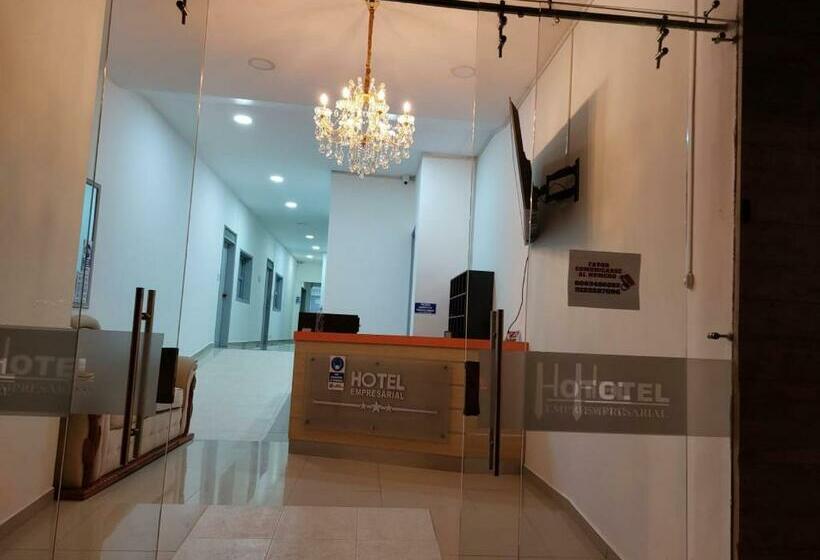 Отель Empresarial