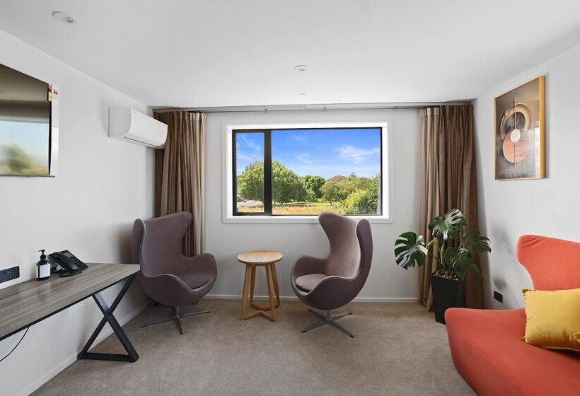 בית מלון כפרי Golden