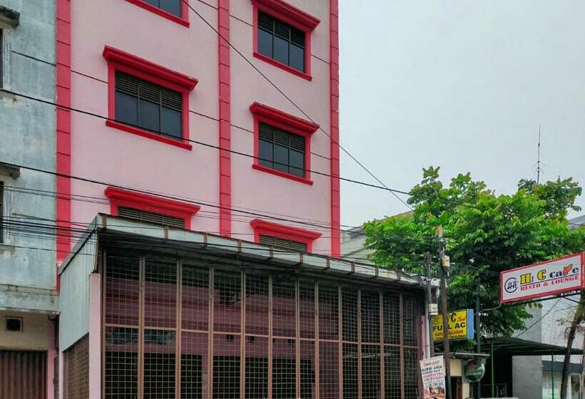 ホテル Hi C Guest House And Cafe Redpartner