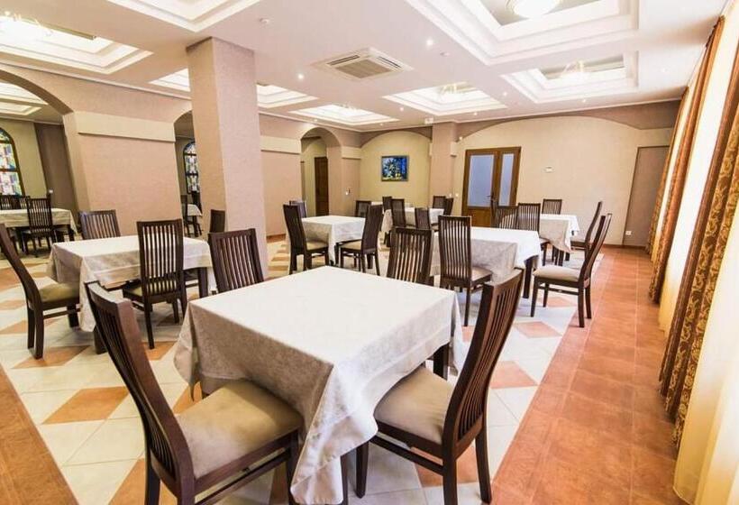 Отель Koncha Zaspa Spa