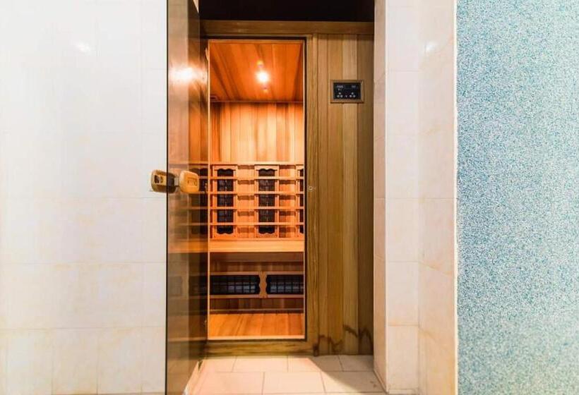 בית מלון כפרי Koncha Zaspa Spa