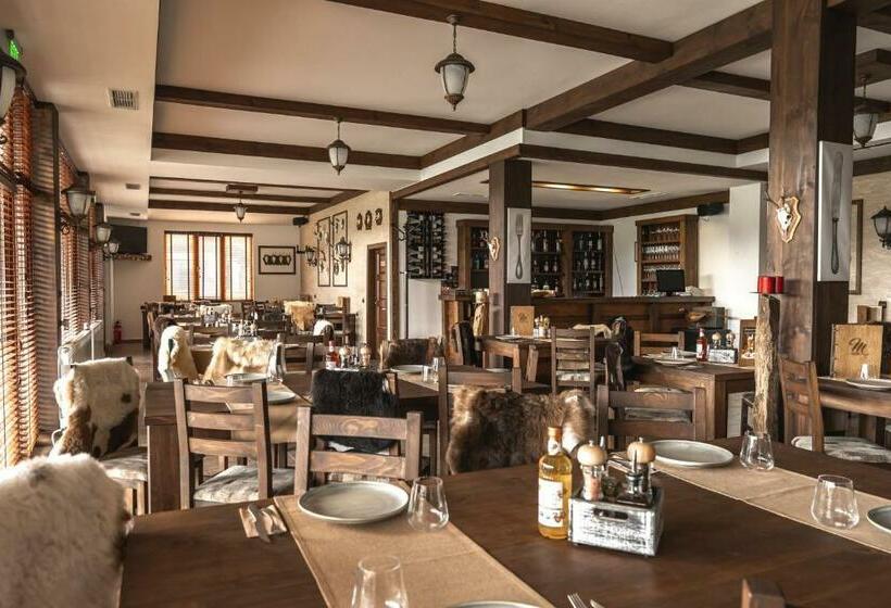 בית מלון כפרי Mentor Resort