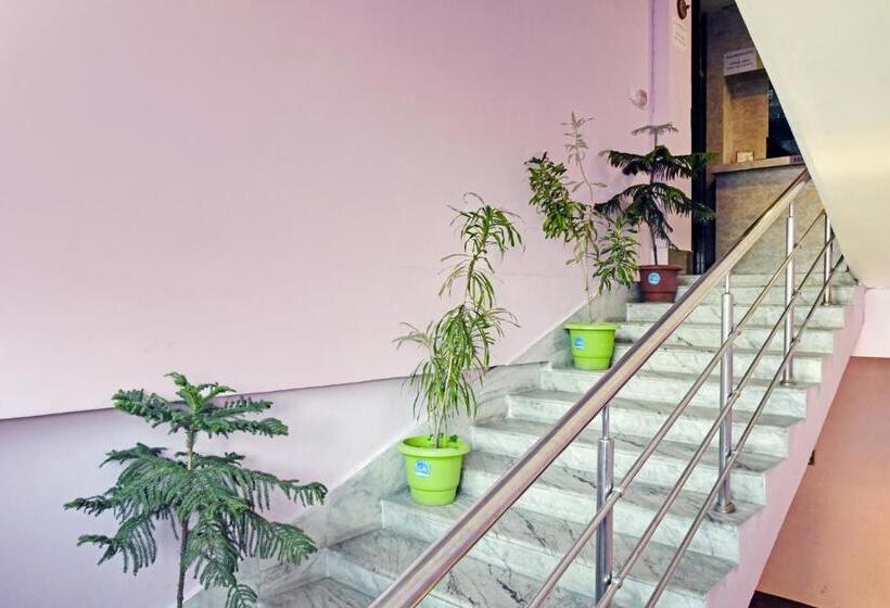 فندق Oyo 85211  Rainbow