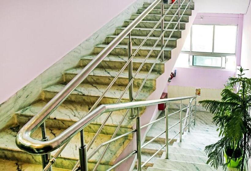 فندق Oyo 85211  Rainbow