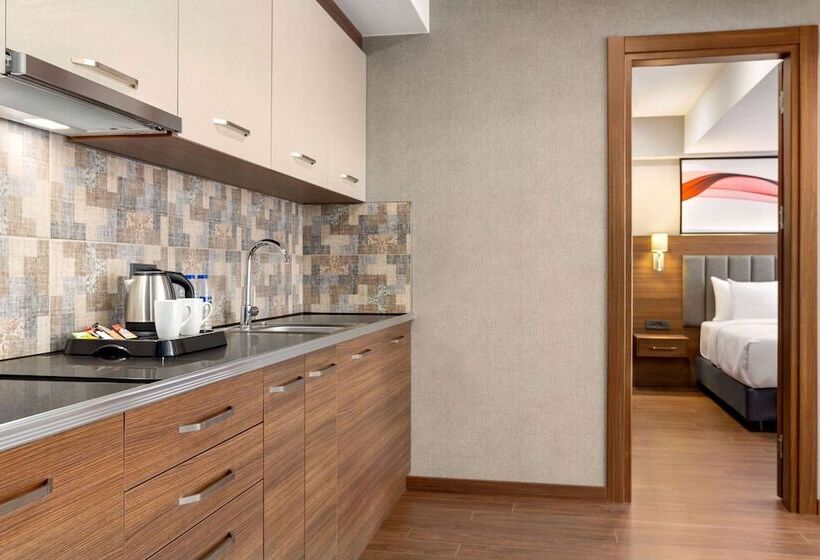 Отель Ramada By Wyndham Adiyaman