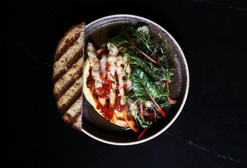 هتل Reykjavik Saga