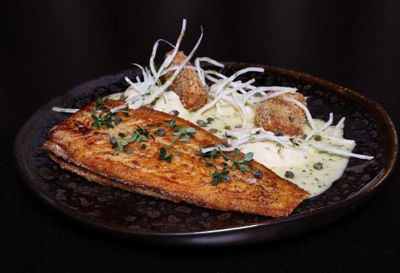 هتل Reykjavik Saga