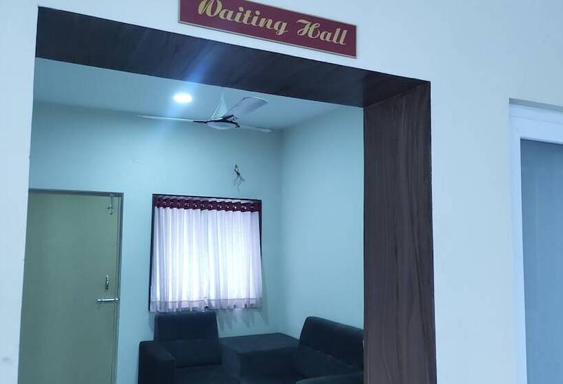 Отель Rhythm Grand Suite