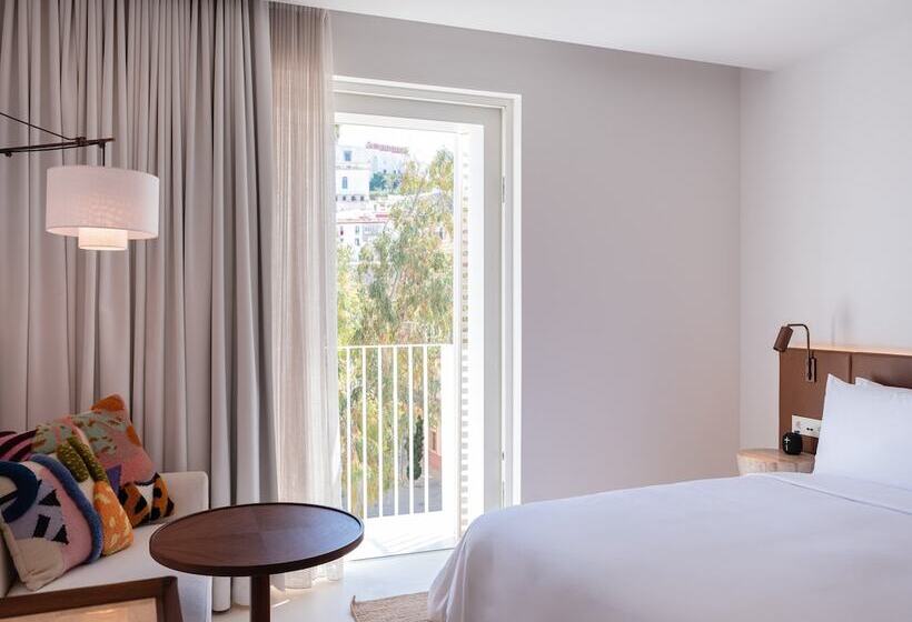 هتل The Standard, Ibiza