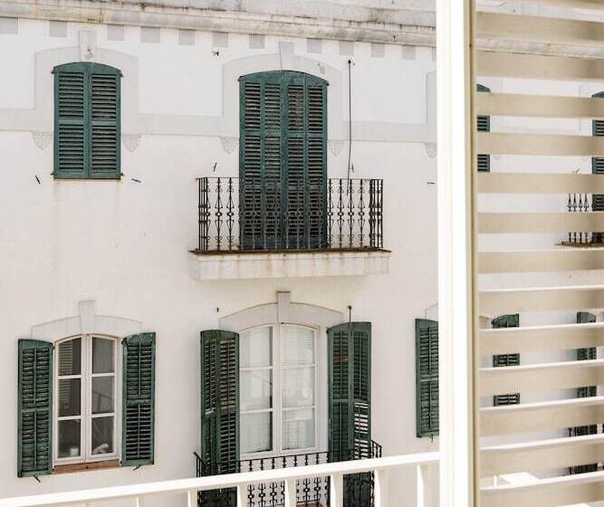 هتل The Standard, Ibiza