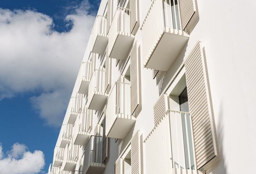 هتل The Standard, Ibiza