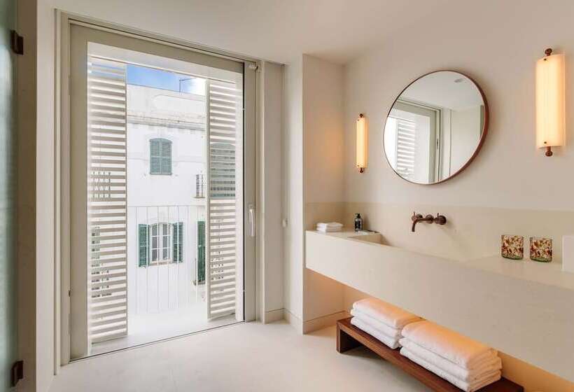 호텔 The Standard, Ibiza