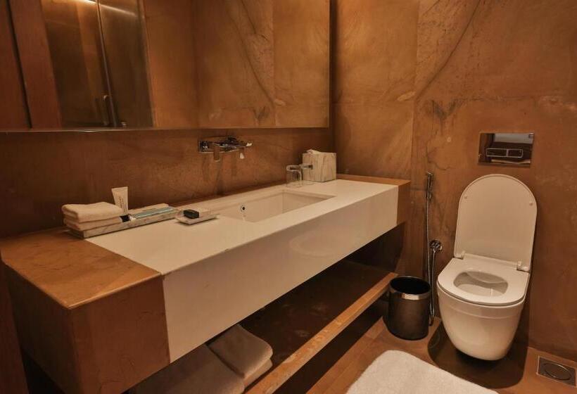 호텔 Time Square Resort & Spa Bhuj