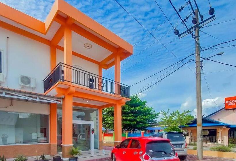 Urbanview Hotel Bundaran Besar Palangkaraya By Reddoorz