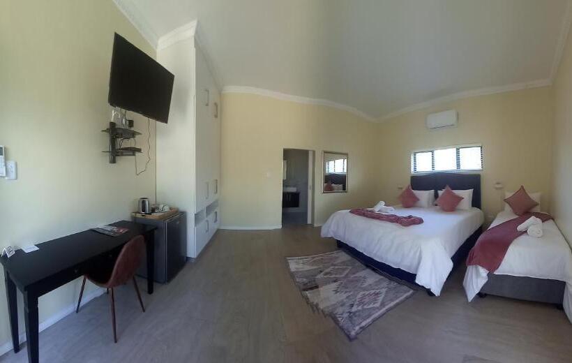 Lucolo Palace B&b Queenstown