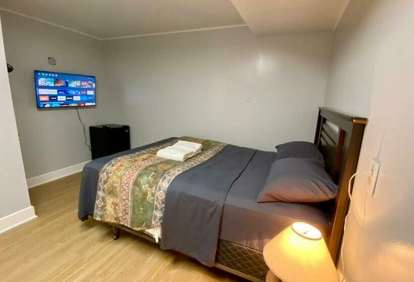 بنسيون Newly Renovated Studio, Separate Entrance