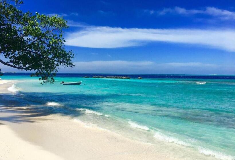 پانسیون Kudhi Boli Beach House