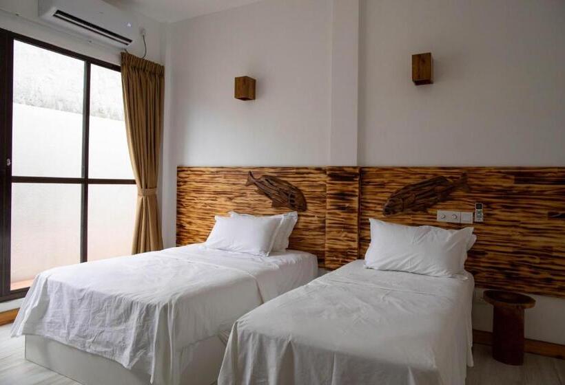 پانسیون Kudhi Boli Beach House