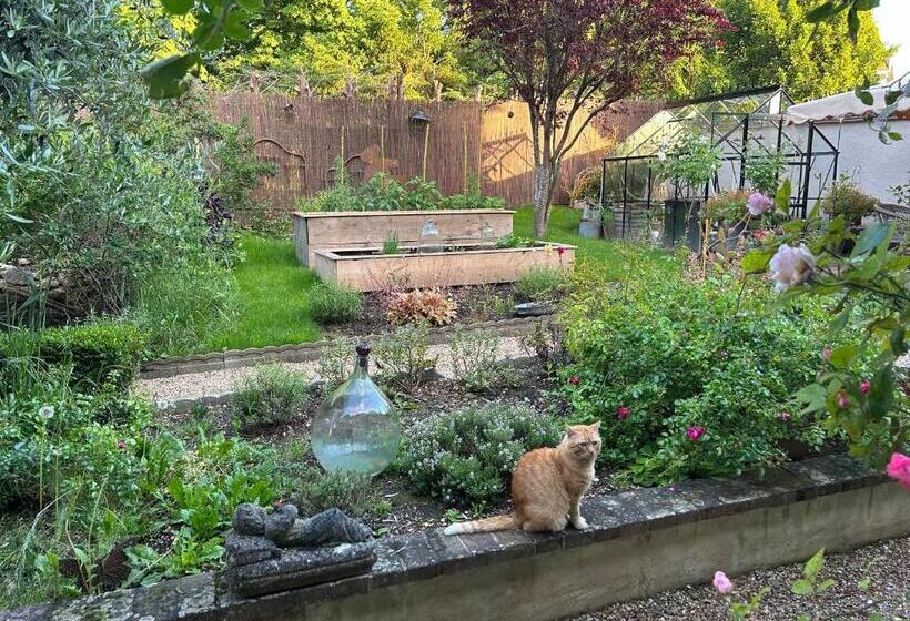 פנסיון L Atelier Et Apres