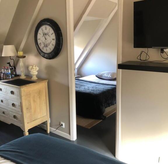 פנסיון L Atelier Et Apres