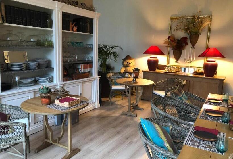 פנסיון L Atelier Et Apres