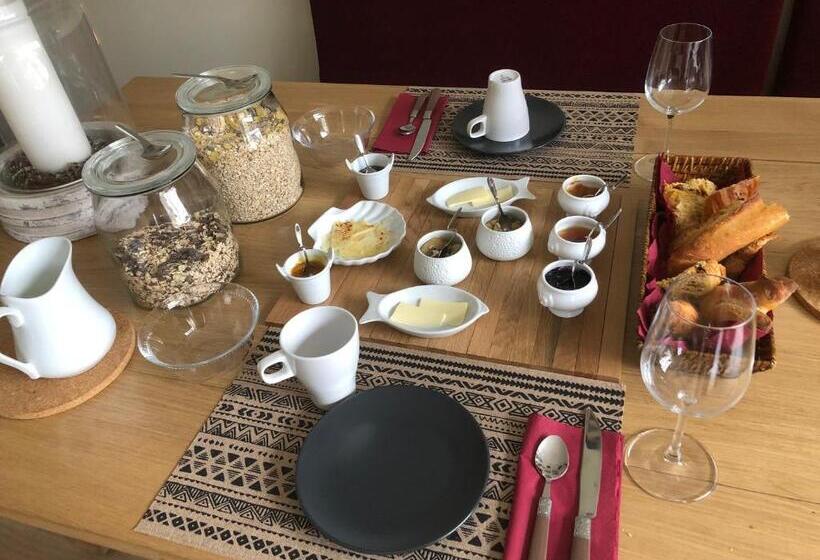 פנסיון L Atelier Et Apres