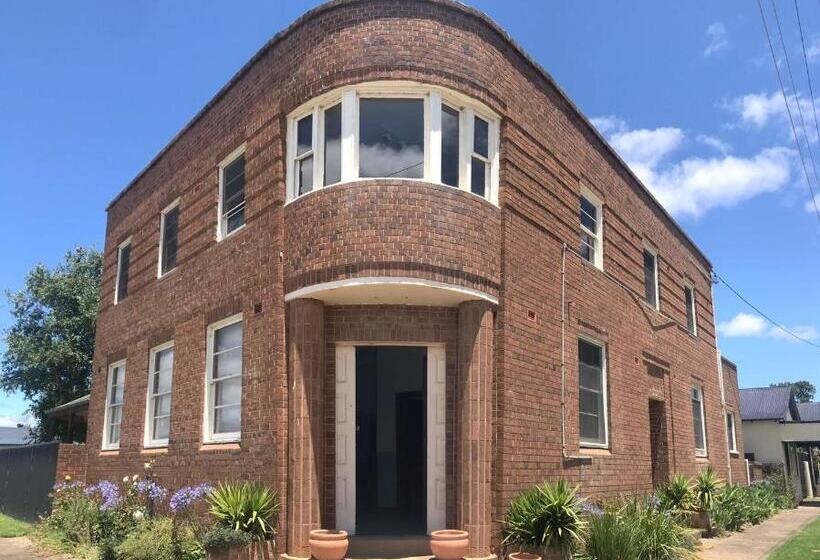 פנסיון Story Bank Mandurama