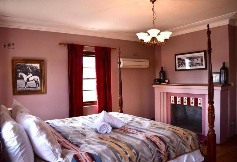 פנסיון Story Bank Mandurama