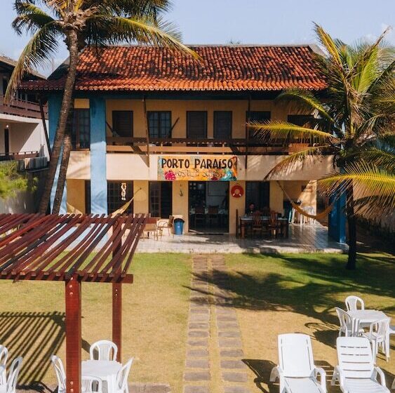 Porto Paraiso Hostel