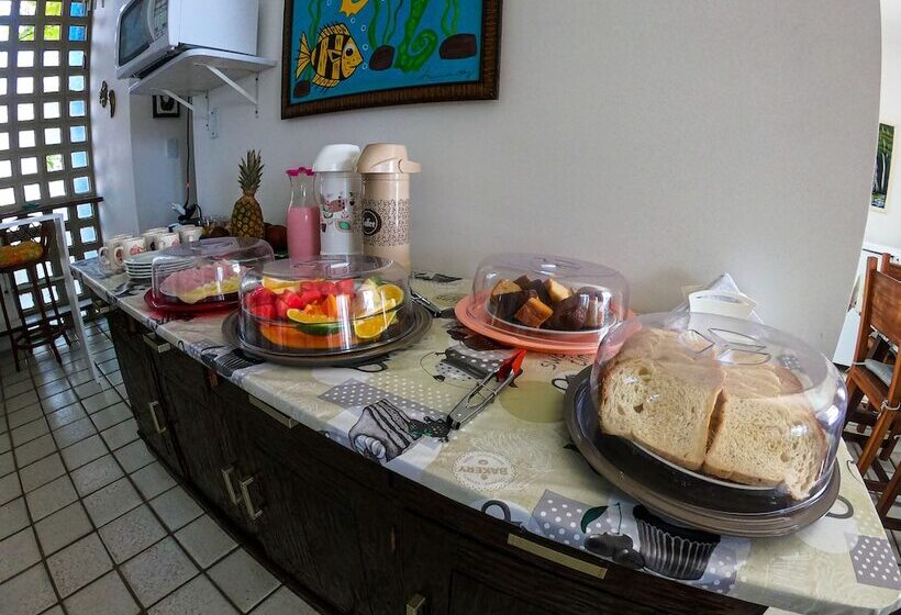 Porto Paraiso Hostel