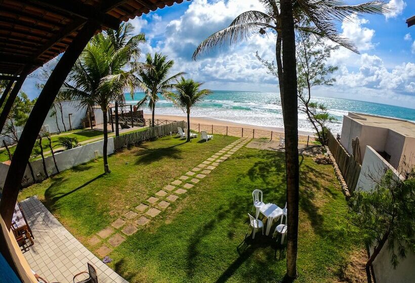 Porto Paraiso Hostel